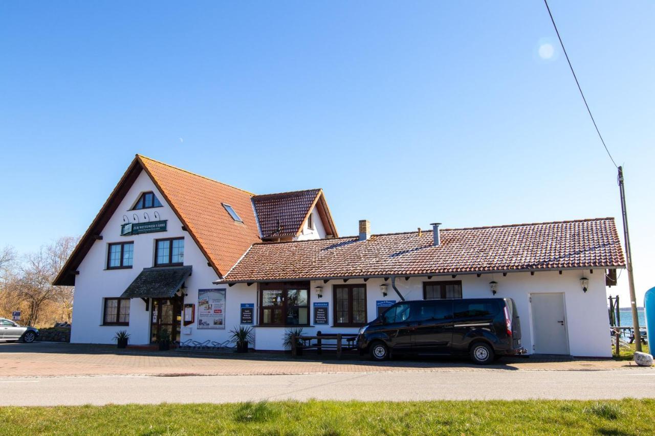 Hotel Pension Zur Wittower Faehre Wiek auf Rügen Exterior foto